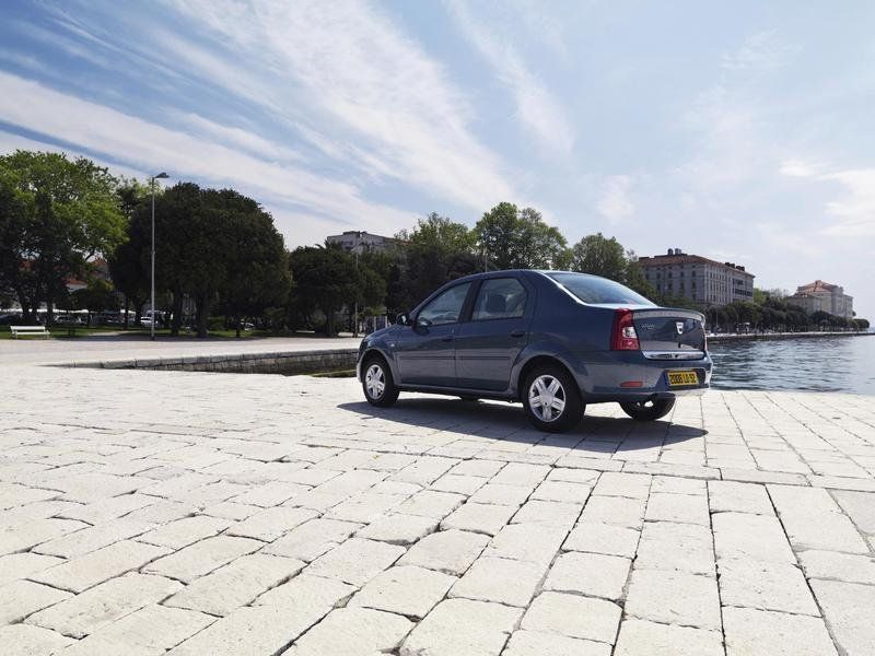 | 2009 Dacia Logan Facelift | 2009-dacia-logan-facelift-6_800x0w