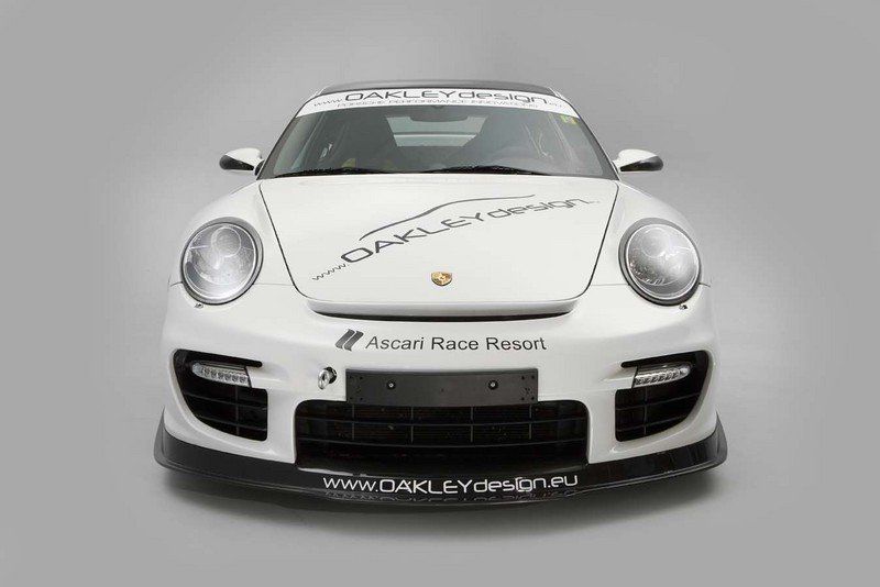 Exclamation  Porsche 997 GT2 độ bởi Oakley Design Porsche-997-gt2-by-o-4_800x0w