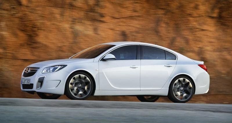 الـوحــش الالــمـانـيـة 2010 Opel Insignia OPC ،ـ،ـ، للأنـــاقــة عــنــوان||:: 2010-opel-insignia-opc-2_800x0w