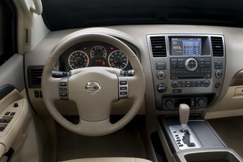 نيســـان ارمـــادا 2010 2009-nissan-armada-3_800x0w