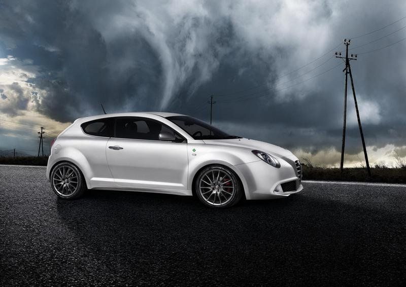 خش و مش هتندم Alfa-romeo-mito-quad-2_800x0w