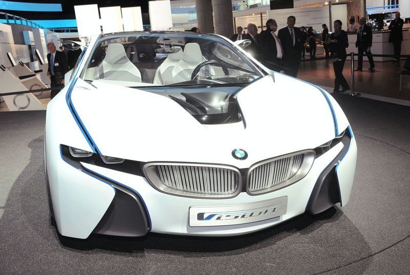 صور السيارة BMW Vision EfficientDynamics الرائعة  Bmw-vision-efficient-3_800x0w