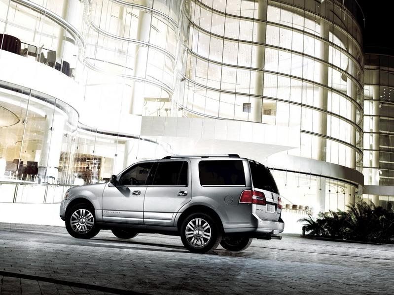 |•|.♥.|•| Lincoln Navigator 2010 |•|.♥.|•| 2010-lincoln-navigator-9_800x0w