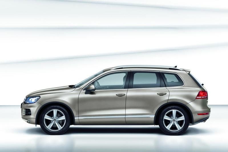 Volkswagen Touareg 3.6 2011 - صفحة 2 2011-volkswagen-touareg-6_800x0w