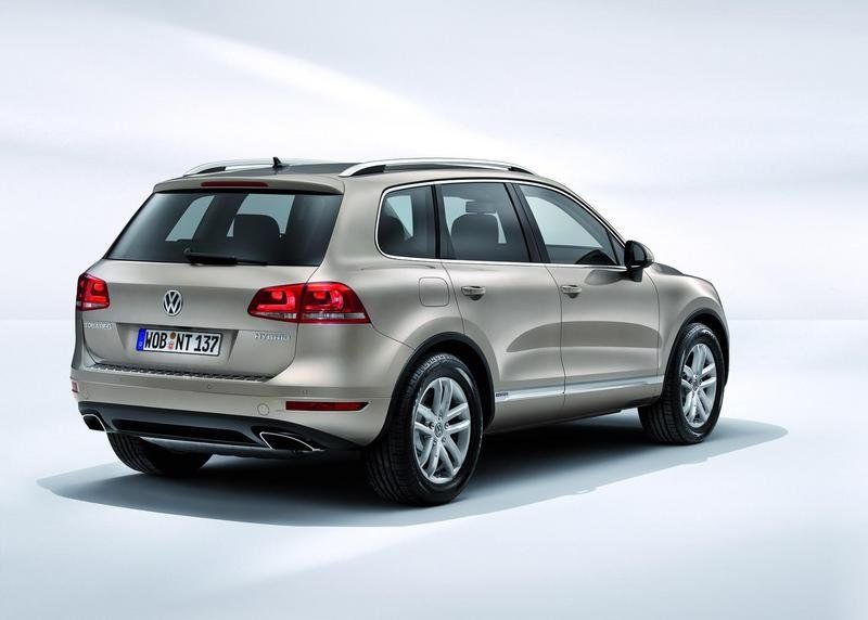 Volkswagen Touareg 3.6 2011 2011-volkswagen-touareg-8_800x0w