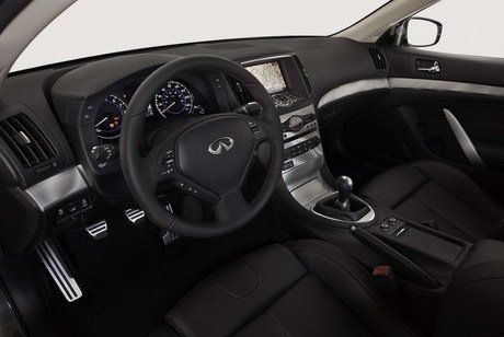 جوهر الفخامة والابداع Infiniti-ipl-g-coupe-9_460x0w