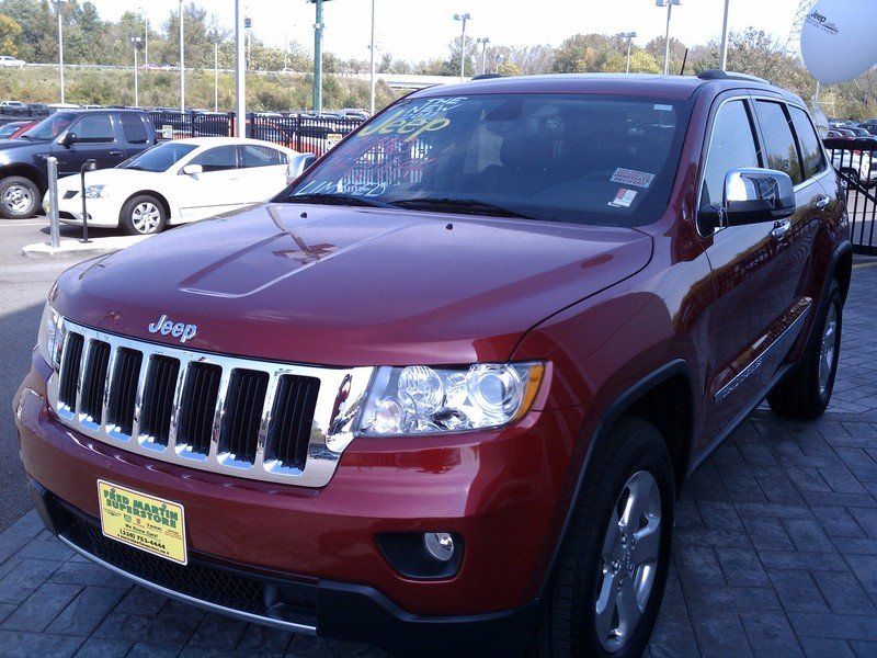 Jeep Grand Cherokee  A-whole-new-directio-1_800x0w