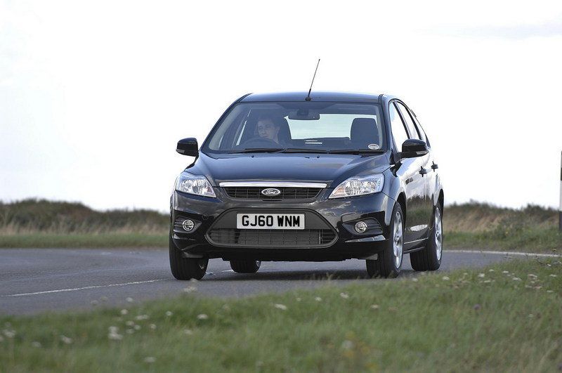  2011 Ford Focus Sport Ford-focus-sport-2_800x0w