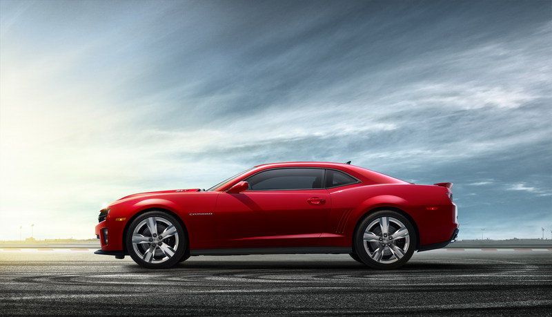  قنبلة عام ...2012 Chevrolet-camaro-zl1_800x0w