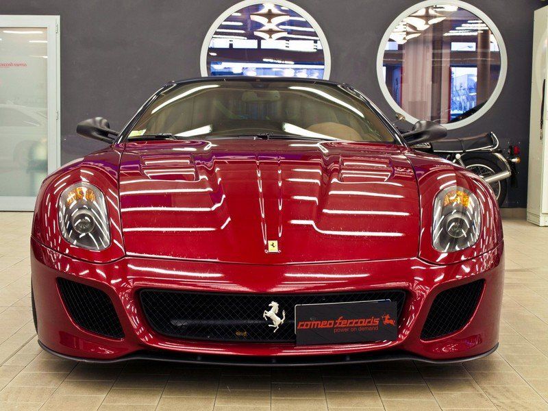 صور سيارات مميزة 2012-ferrari-599-gto-by-r-1_800x0w