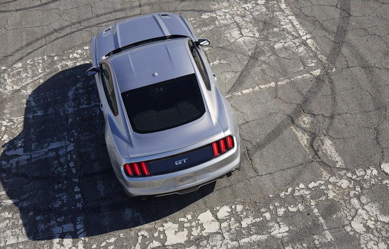 MUSTANG 2015-ford-mustang-28_800x0w