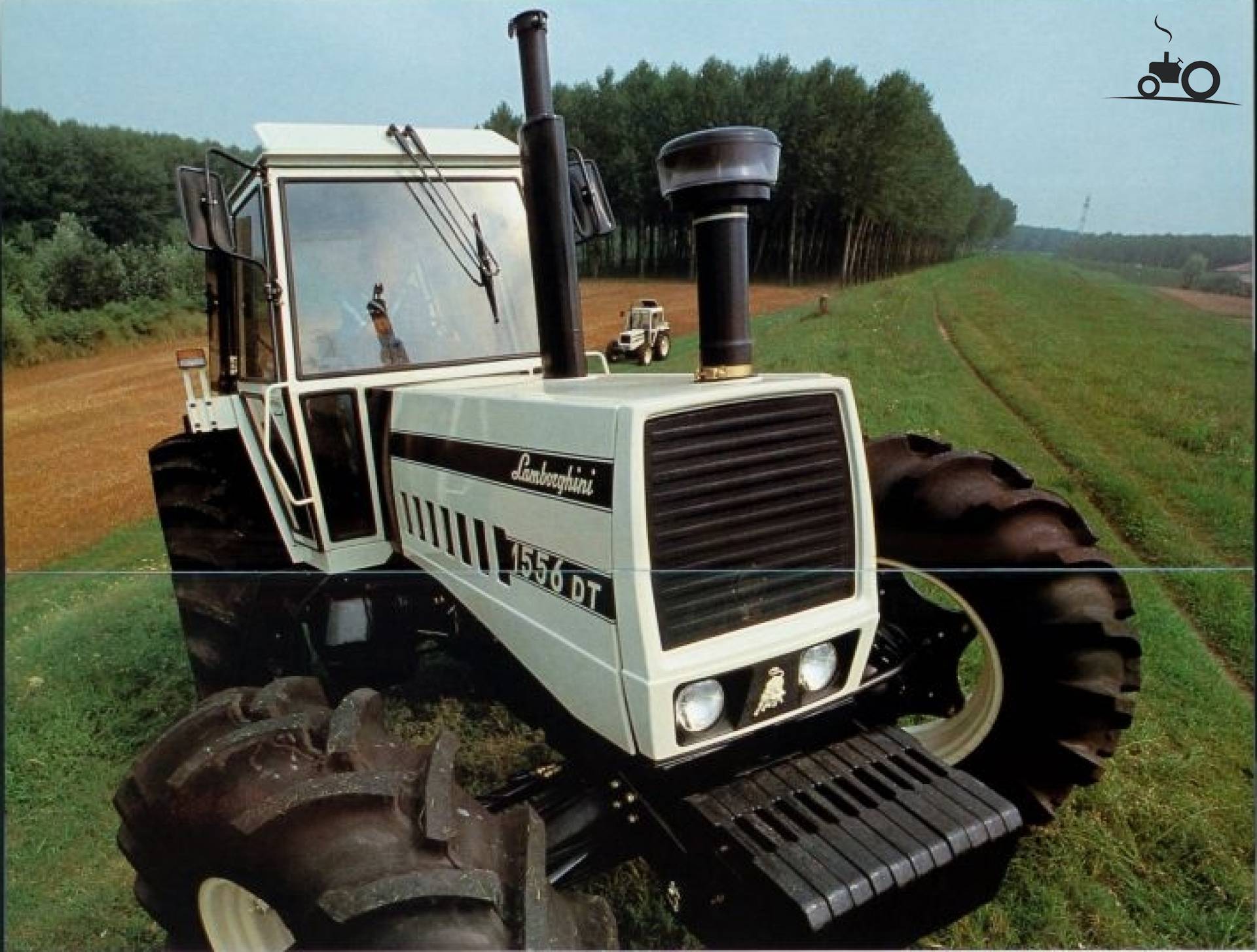 Quels tracteur rêviez-vous d'avoir quand vous étiez gosse ? - Page 2 444784-1556-dt-lamborghini