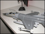 MT: F-16A Fighting Falcon  Kit de ESCI en 1/48 7kTDSCN5541lFY.th