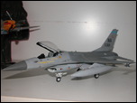 MT: F-16A Fighting Falcon  Kit de ESCI en 1/48 I9dDSCN5544e6m.th