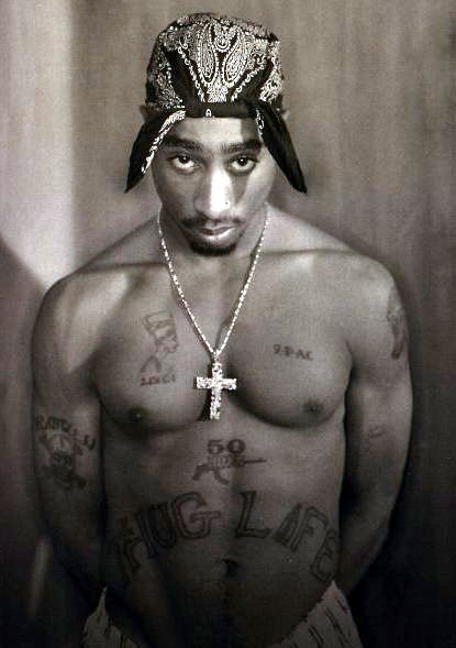 >> هااااايو شباااب << .... لو سمحتووووو تفضلو هناااا ~~~ Tupac