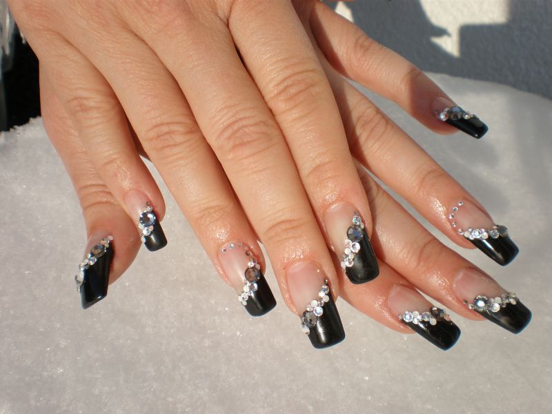 Nageldesign Nailart-Nail-art-Black-French