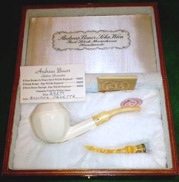 Une Calabash A. Bauer. Andreas-bauer-sohn-wien-real-block-meerschaum-pipe