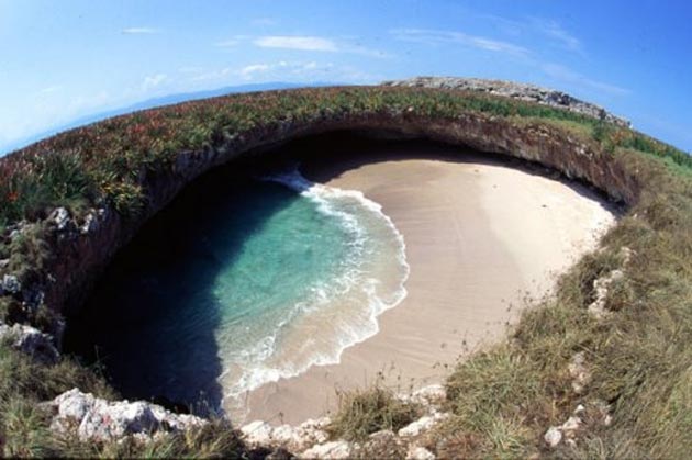 Najčudnije plaže na svetu  Skrivena-plaza1