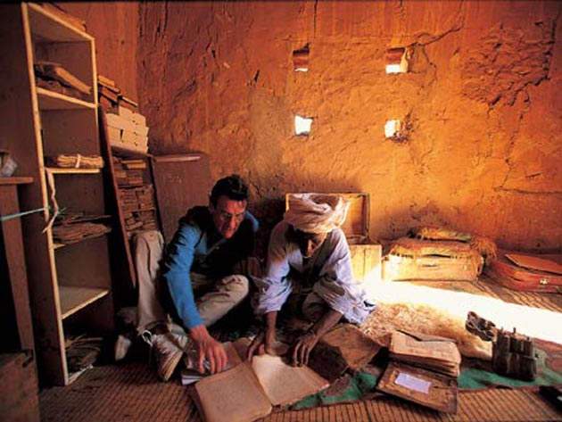 Netaknute srednjovjekovne biblioteke Šingetija, Mauritanija Biblioteke-singetija-4