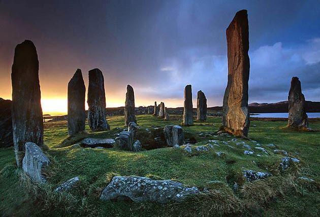 Zanimljivosti iz sveta arheologije - Page 2 Callanish-Stones-4