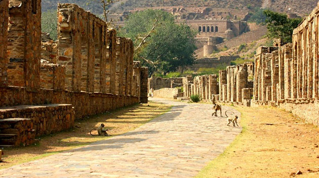 Mistična mesta  Bhangarh-2