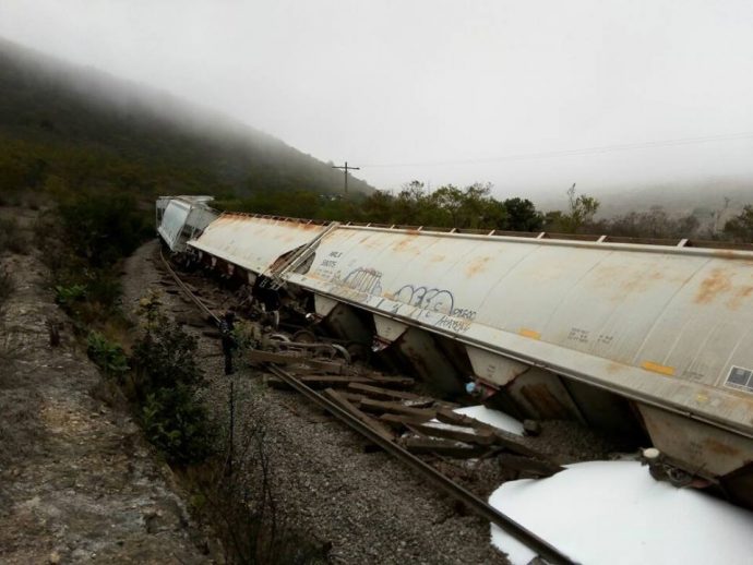 Integrantes del Sindicato Ferrocarrilero coludidos con delincuentes para atracar trenes: SSP IMG-20180508-WA0075-1-690x518