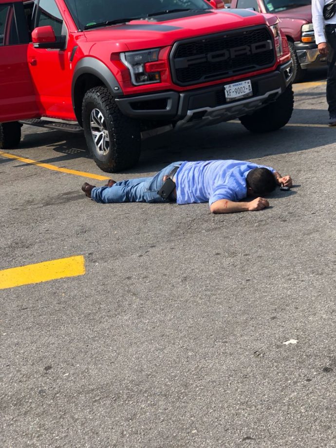 Asesinan a balazos a hombre en estacionamiento de Sams Club Coatzacoalcos IMG-20180519-WA0113-1-690x920