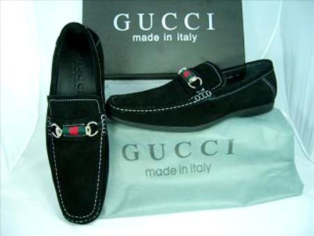 احذيه من gucci 71