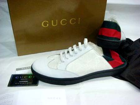 أحذية من gucci 82