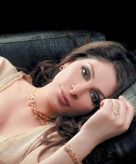 اجمل صور الفنانة 27476-23