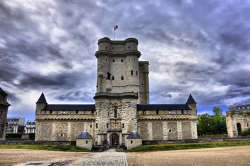Замъкът Венсен Vincennes-castle