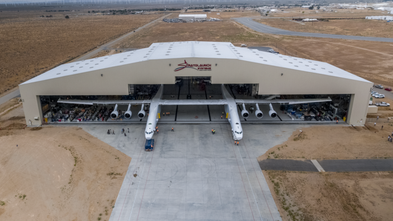 Stratolaunch System - Page 7 Gallery-1496253945-drone3-website