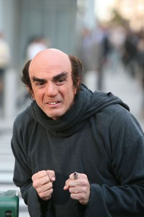 Image de film .Hank_Azaria_character_Gargamel_Wizard_whilst_Vm20Sg-RgcKl_m