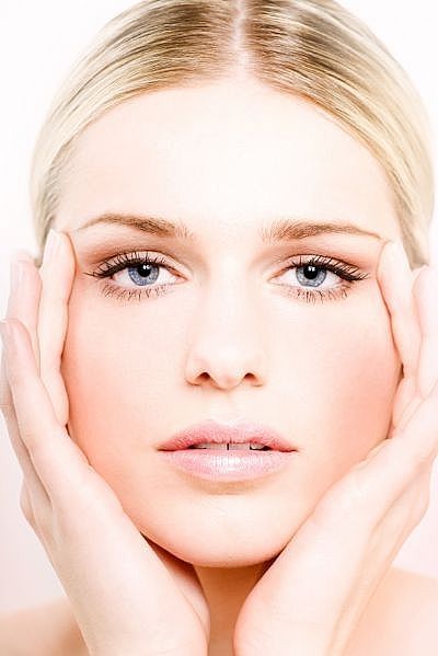 Natural Ways to Lighten Your Skin--الطرق الطبيعية لتفتيح البشرة الخاص بك 235711fade26452c89e45774ac2c3e4f