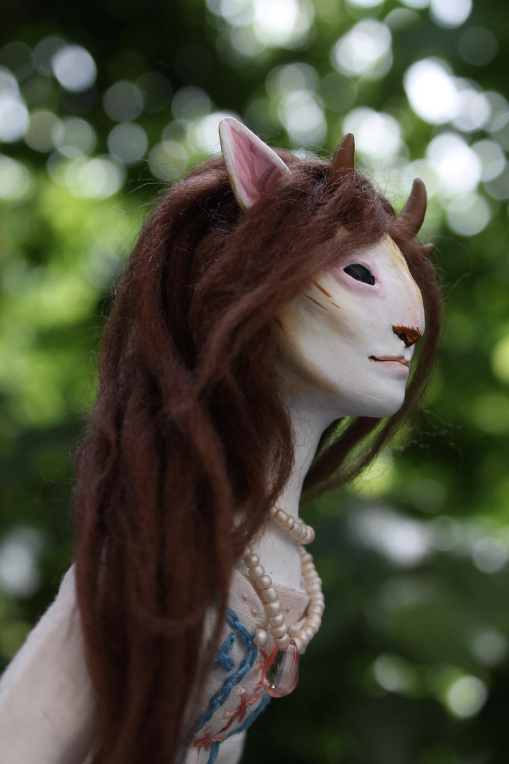 HdT Doll : nouvelle tête SD  (09/11) - Page 57 Deer_lady_1_by_l_heure_du_the-d8szqu7