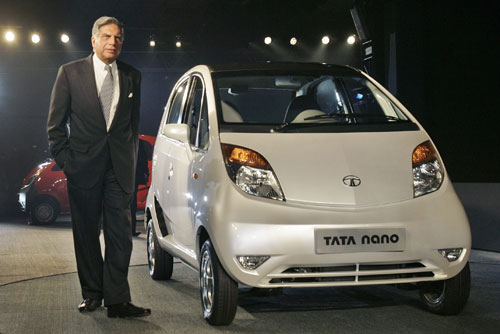 الهند نجحت فى تصنيع السيارة الأرخص فى العالم ..عقبالنا يا رب Tata-nano1
