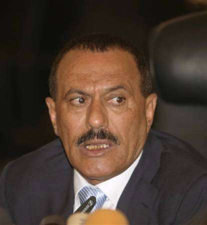 مكالمة للرئيس اليمني بمحافظ الضالع يحرض فيها ضد قيادات الجنوب بأنهم هنود وصومال 2008-07-17T152743Z_01_NOOTR_RTRIDSP_2_OEGTP-YEMEN-REBELS-SK6