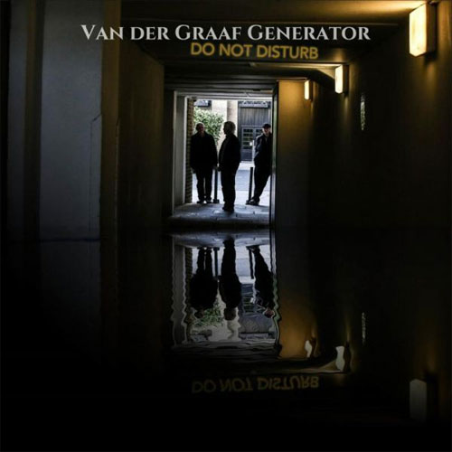 Cosa state ascoltando in cuffia in questo momento - Pagina 28 Van_Der_Graaf_Generator_Do_Not