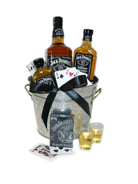 vairoga dzimšanas diena! Jack-daniels-gift-basket