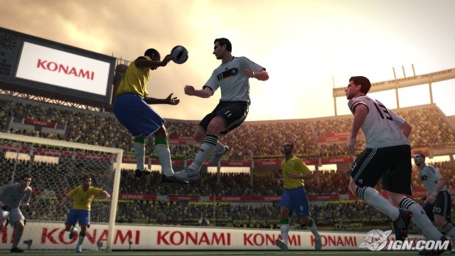 صدق او لاتصدق لعبة pes2010 بحجم 18 ميجا فقط كاملة وحصريآ Pro-evolution-soccer-2010-20090924010641784_640w