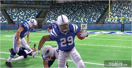 [NEW] EA SPORTS - Madden NFL 11 20100810124050553