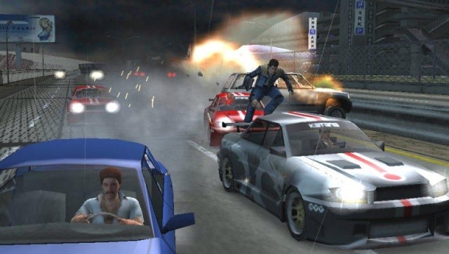 Car Combat - السيارات القتالية Pursuit-force-20050420112624941_640w