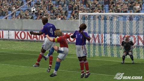 اكبر مكتبة العاب على اصحاب كريزى - صفحة 2 Winning-eleven-pro-evolution-soccer-2007-20060923081434007