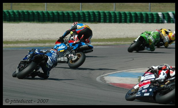 Dans la fournaise d'Assen - aussi Chute