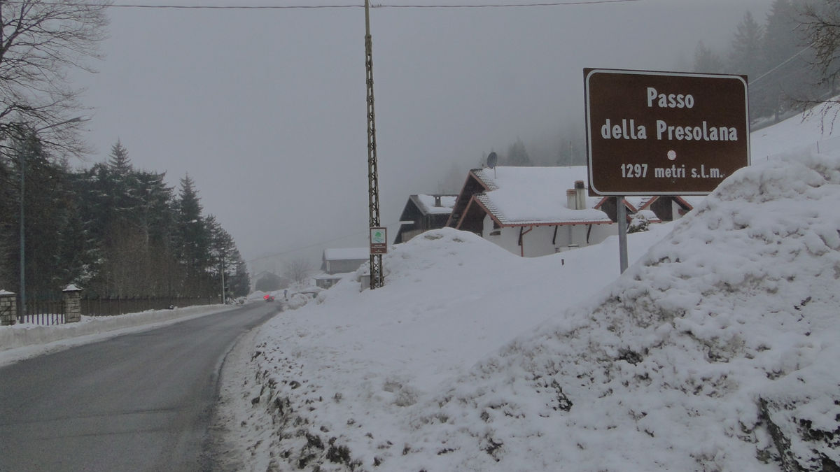 fresca mattina di inizio primavera in val seriana, Clusone (BG) DSC02355