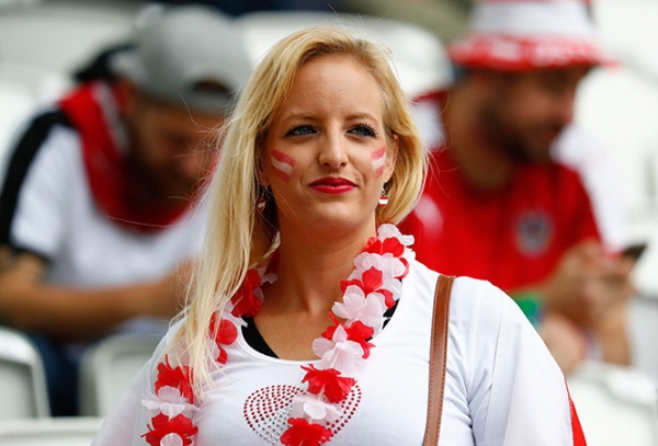 Bellezas de la Eurocopa 2016. Eu2