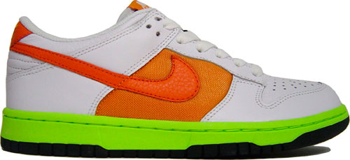 خاص للبنوتات Nike_dunk_low_woy01