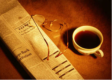 قهوة الصباح .. - صفحة 4 001-0214213236-Newspaper-Coffee