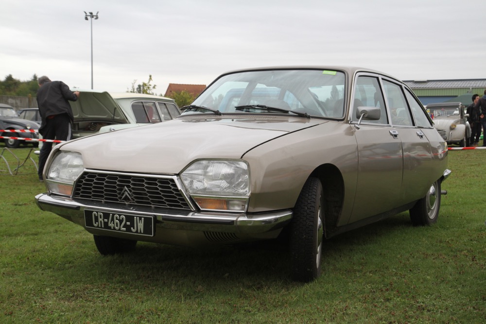 Citro-Retro : 60 ans de la DS à Haisnes lez la Bassée 13/09/2015 IMG_4603