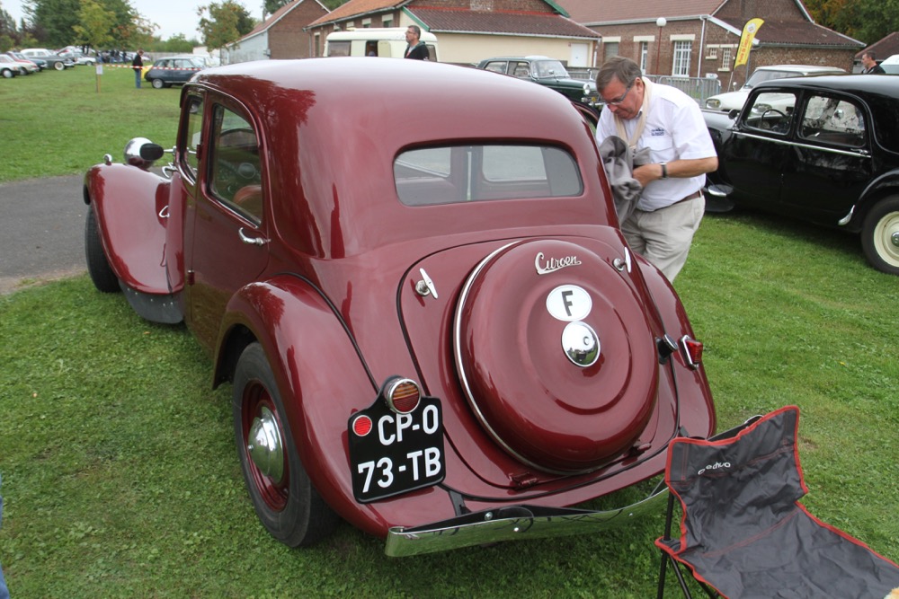 Citro-Retro : 60 ans de la DS à Haisnes lez la Bassée 13/09/2015 IMG_4625